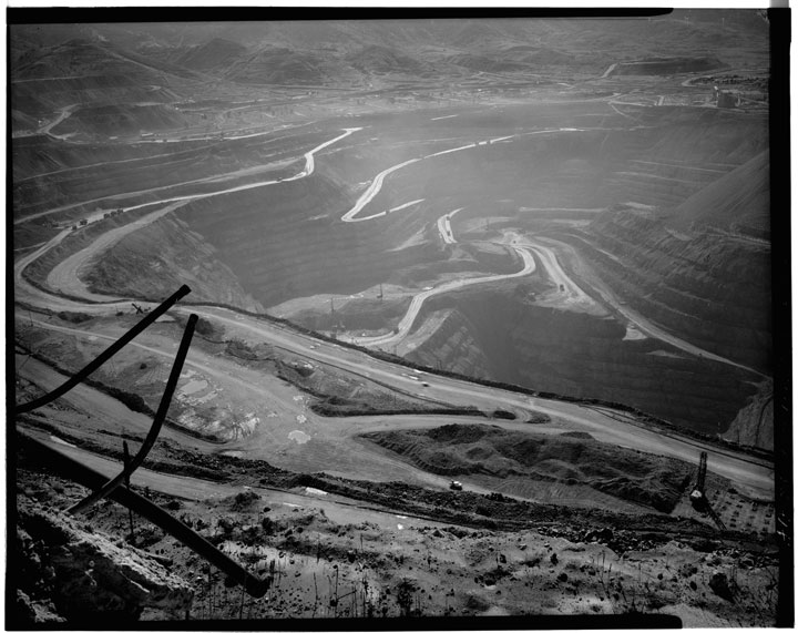 Berkeley Pit 1979-80. Photo courtesy of Butte-Silver Bow Public Archives.